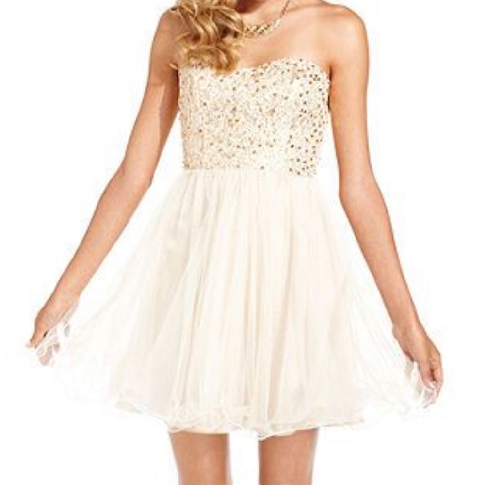 Junior’s Sequined Corset Dress/Prom Gown